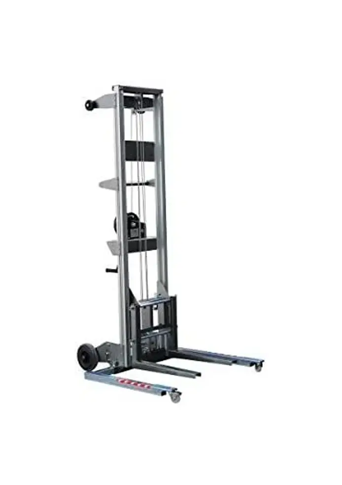 CARRETILLA ELEVADORA MANUAL DE ALUMINIO. Altura máxima: 3.67 metros y Carga máxima elevable 160 kilos.